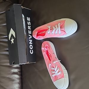 Women's converse